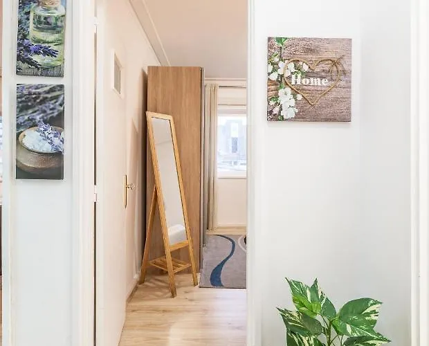 Appartement With Veranda In Gaia - 3d *