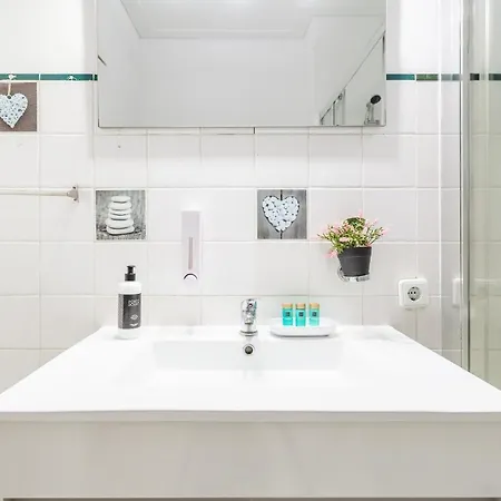 Apartamento With Veranda In Gaia - 3d *