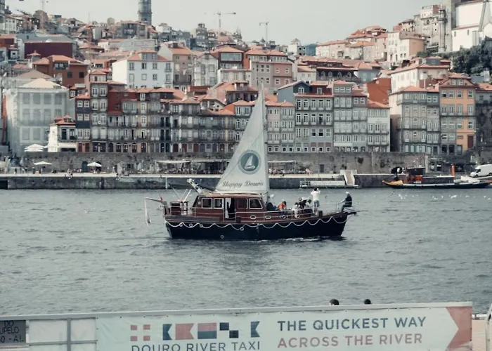 With Veranda In Gaia - 3d * Вила-Нова-ди-Гая